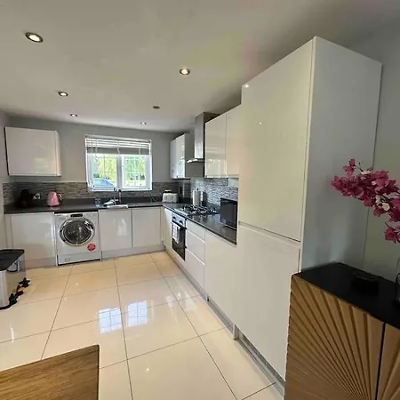 Waterside Mufc & Trafford Centre Townhouse 4 Bedroom Free Parking Manchester Exterior photo