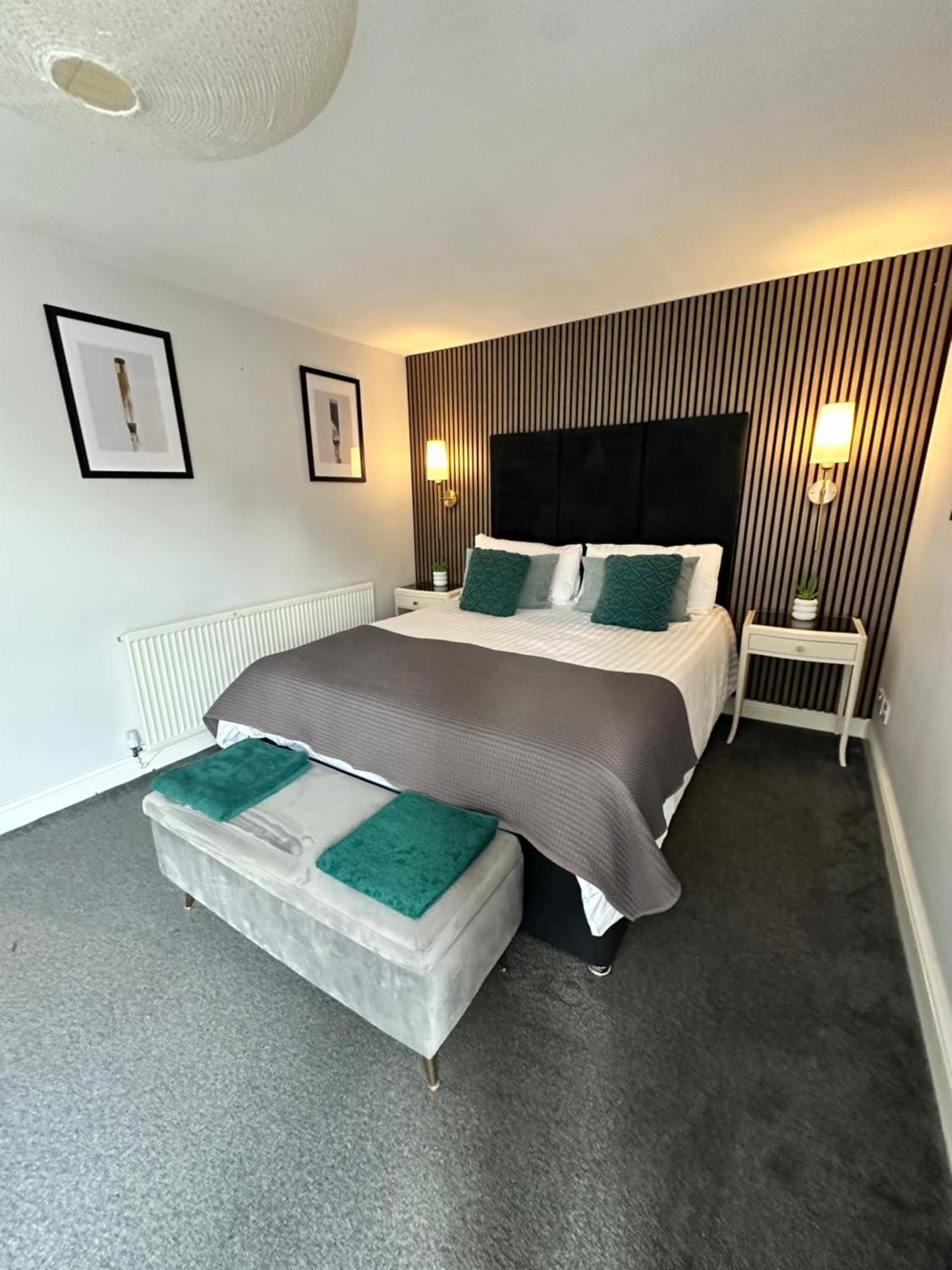 Appartement Waterside Mufc & Trafford Centre Townhouse 4 Bedroom Free Parking *